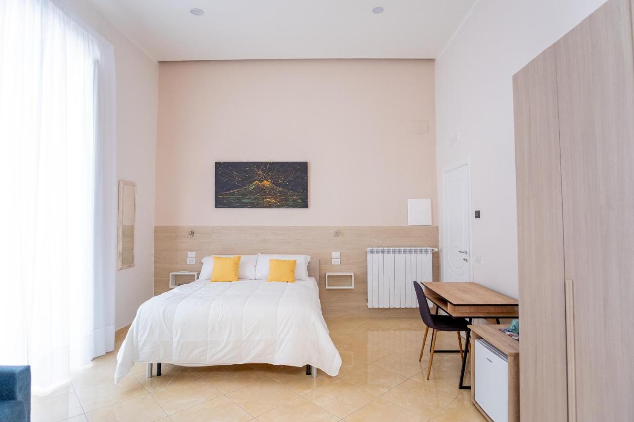 Leone Suites Toledo Naples Exterior photo