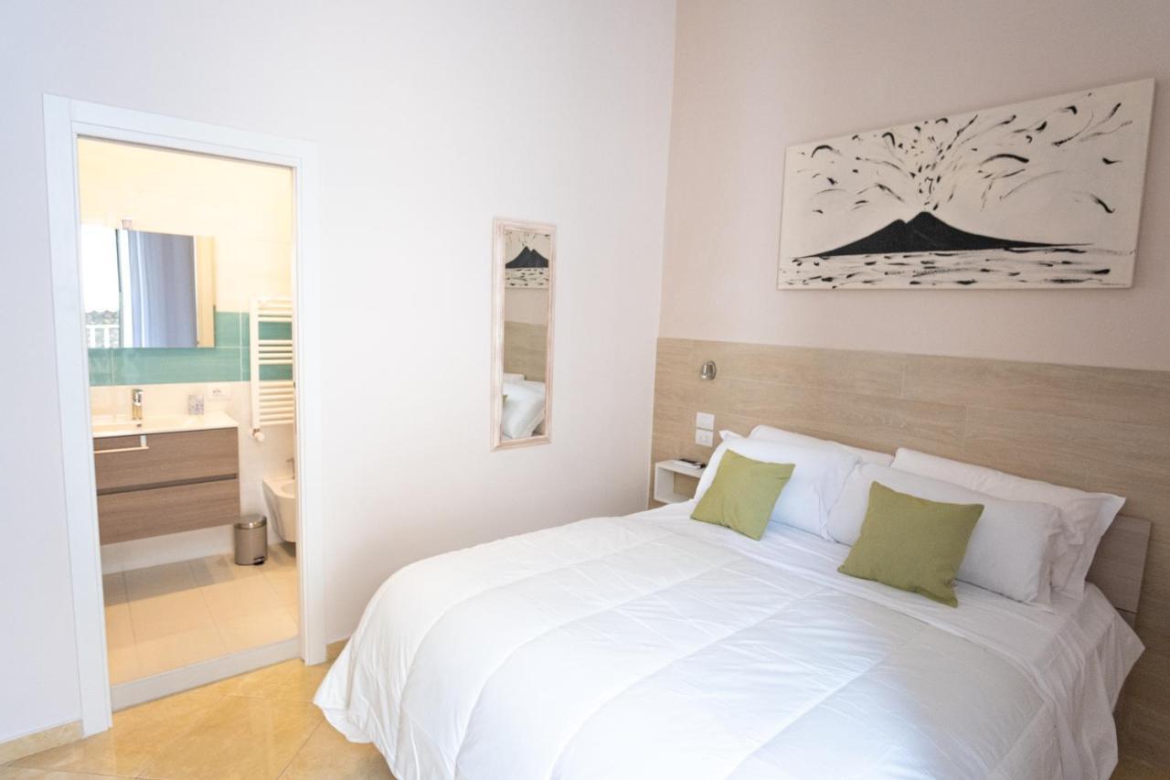 Leone Suites Toledo Naples Exterior photo
