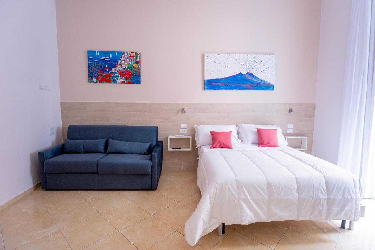 Leone Suites Toledo Naples Exterior photo